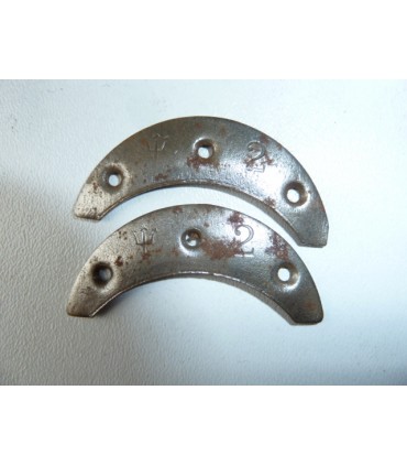 Front iron for boots