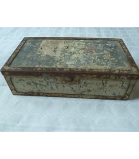 Caja de medicinas de la Wehrmacht.