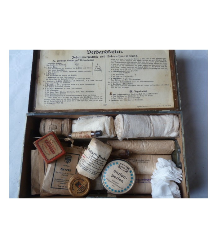 Verbandkasten - Wehrmacht field infirmary box