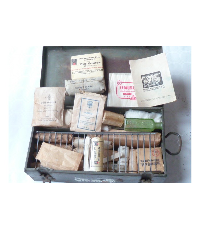 Verbandkasten - Wehrmacht field infirmary box