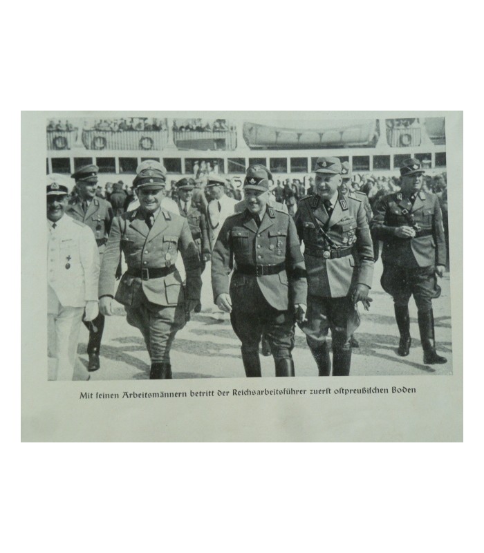 MIT SPATEN UND WAFFE IN FEINDESLAND