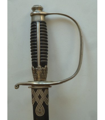 Schwert eines angehenden Offiziers des Schwarzen Ordens