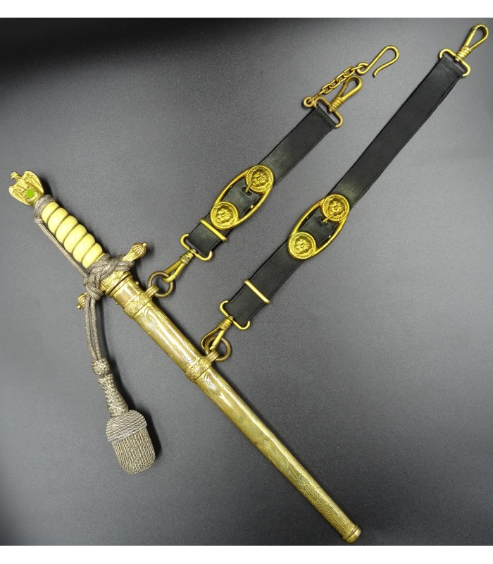 KM dagger with damas blade