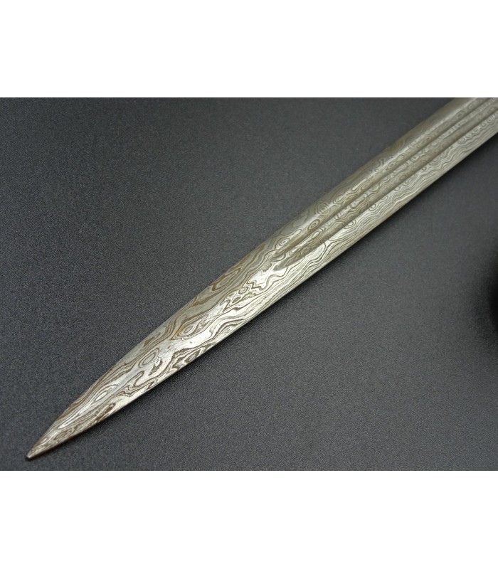 KM dagger with damas blade