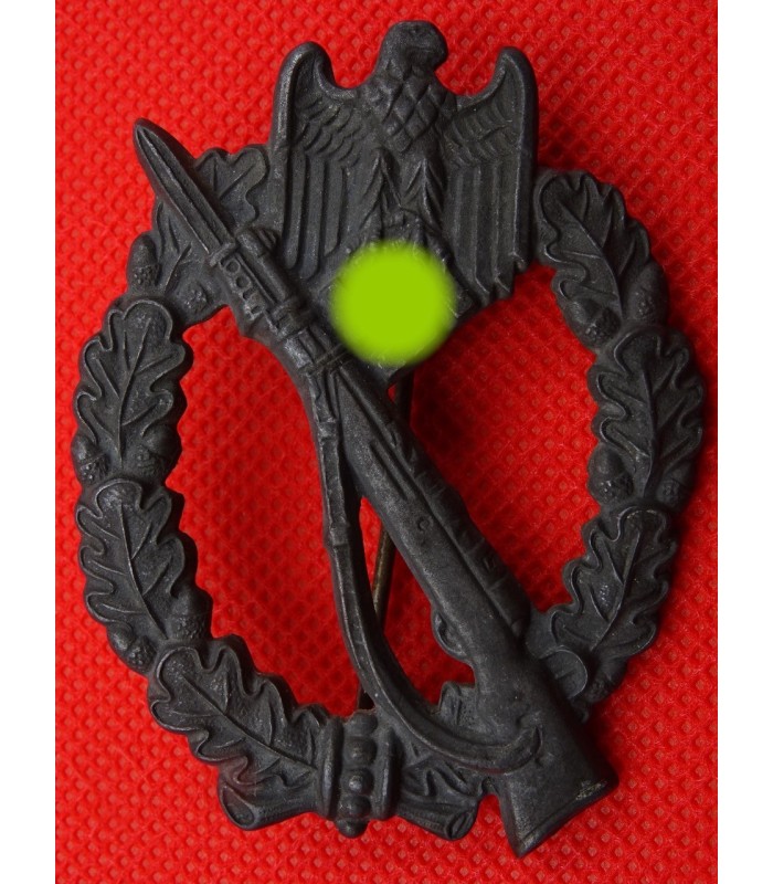 Infantry assault badge