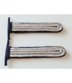 KM shoulder boards
