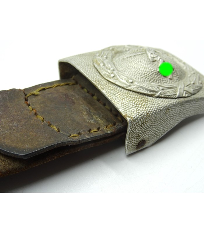 LW EM belt buckle w/leather tongue