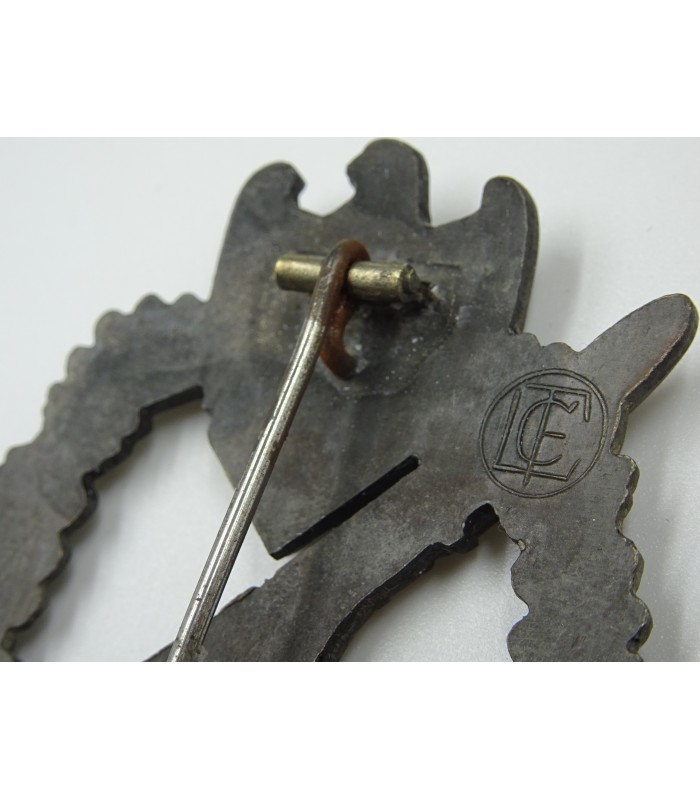 Insigne d'assaut de l'infanterie