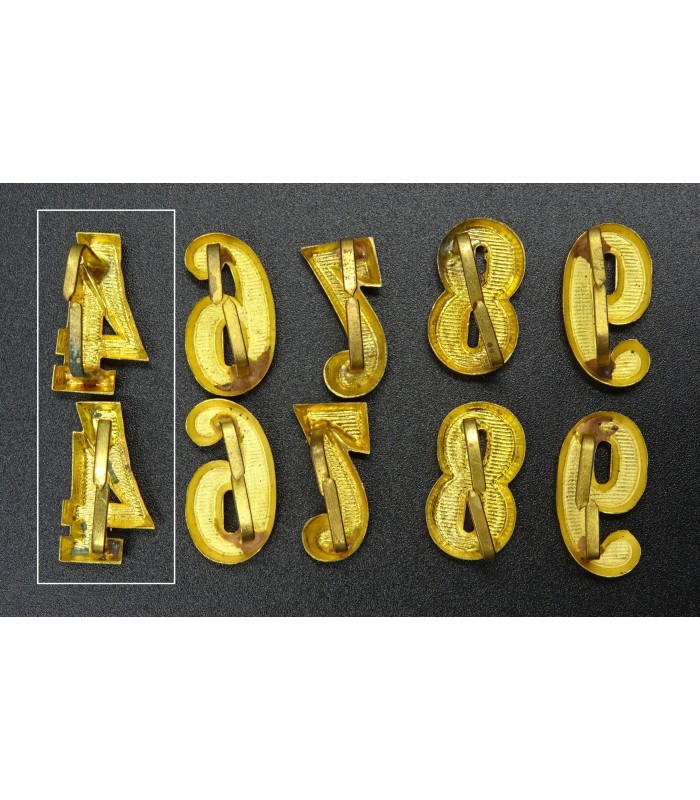 Paire de numéros d'épaulettes d'officier