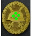 Wounded badge gold