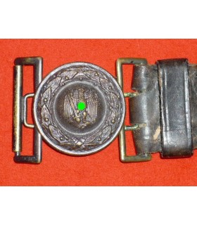 Belt buckle