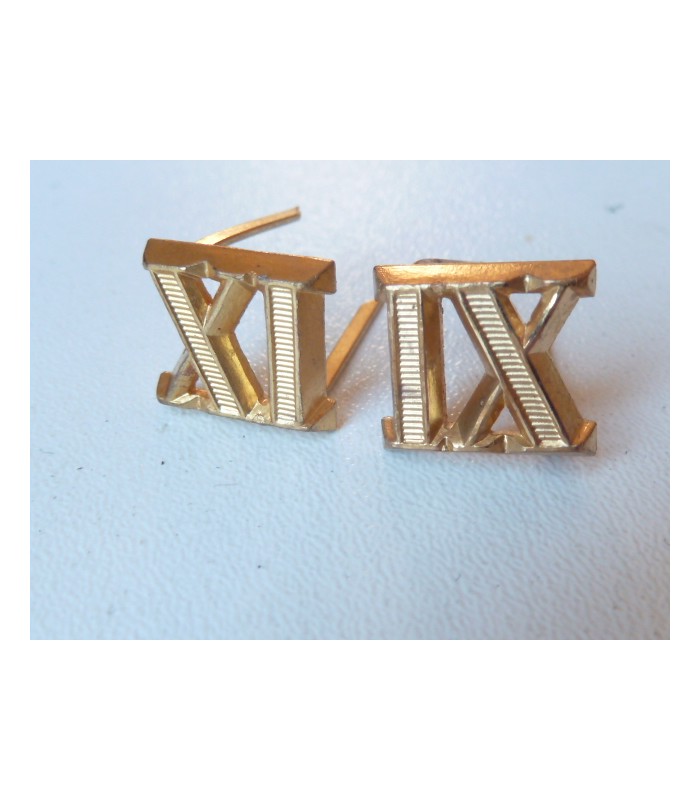 Officer's shoulderboards  