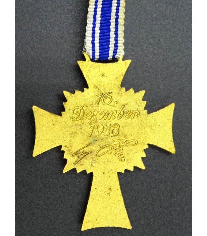 Mutterkreuz - Croix d'honneur de la mère allemande