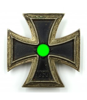 Iroa cross