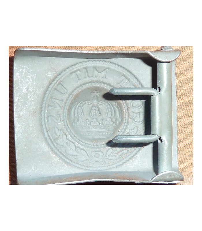 Belt buckle