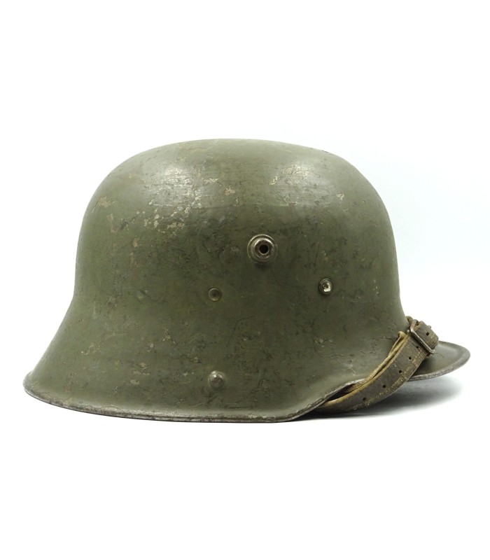 Stahlhelm M16