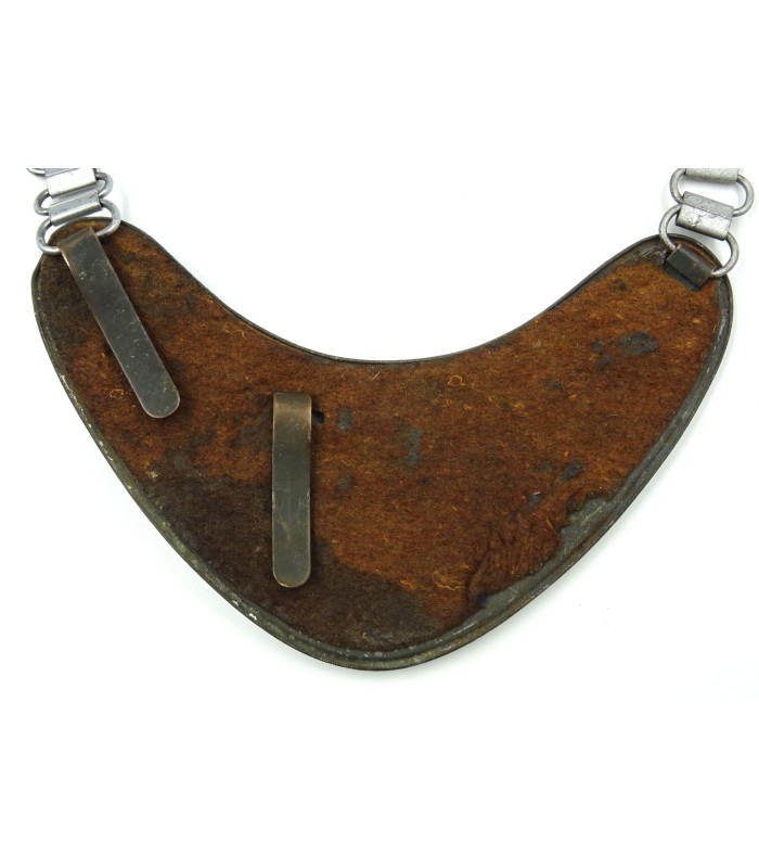 Kommandantur gorget