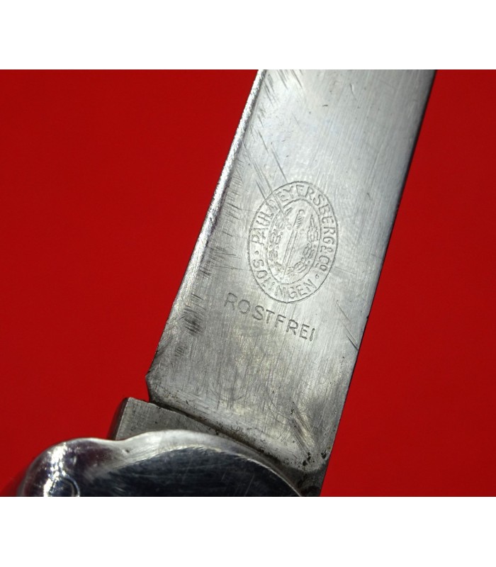 LW gravity knife