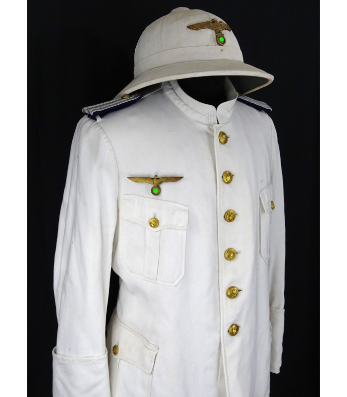 KM officer's white tunic and pith helmet