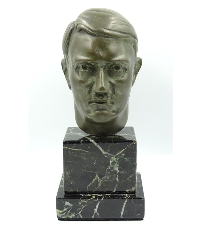 Reichskanzler Adolf Hitler