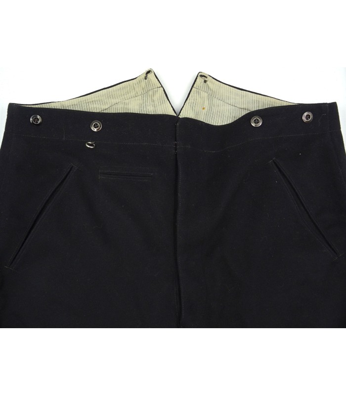 Uniforme noir de  la SS