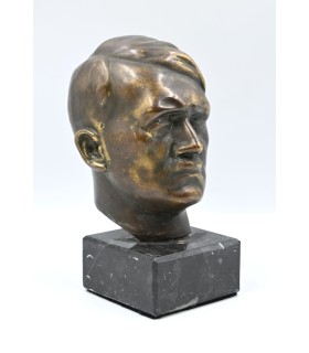 Chancelier Adolf Hitler