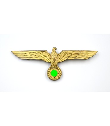 KM breast eagle
