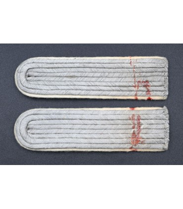 WH shoulder boards