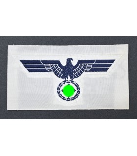 KM breast eagle