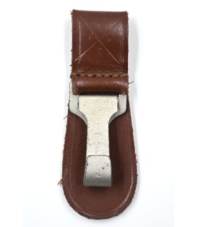WH dagger's hanger