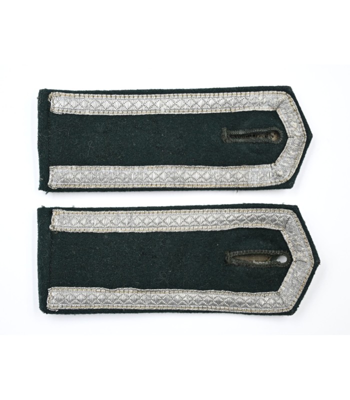 WH shoulder boards