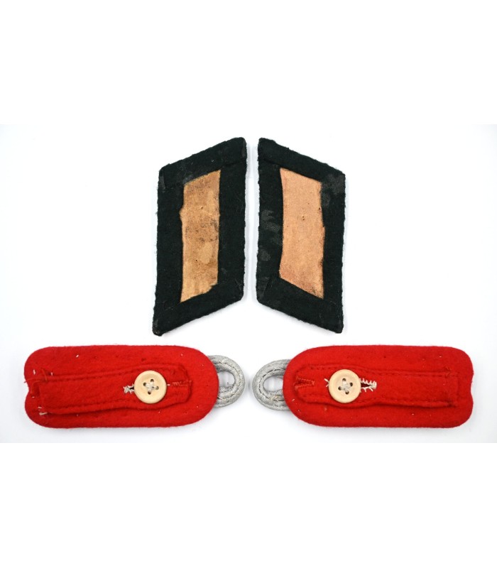 WH tunic insignias set
