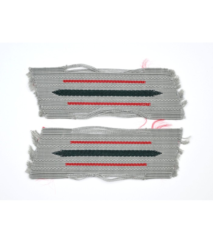 WH EM collar tabs pair