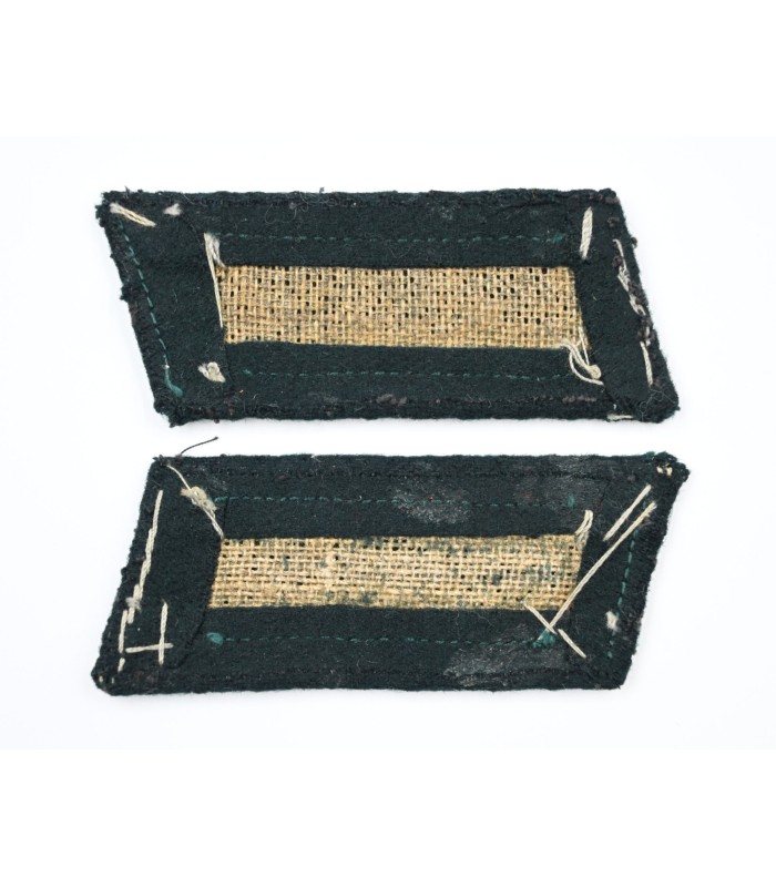 WH EM collar tabs pair