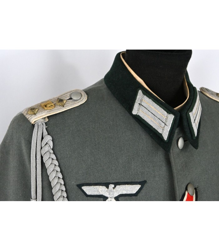 Vareuse d'un capitaine du 19e d'infanterie WH
