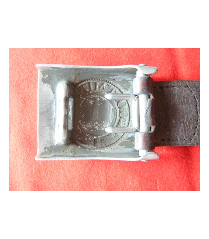 Belt buckle
